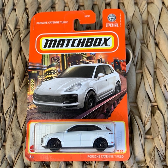 Porsche Cayenne Turbo Car Matchbox MB1305 MB27 2024 New 2024 MBX Metro Diecast - Picture 5 of 6